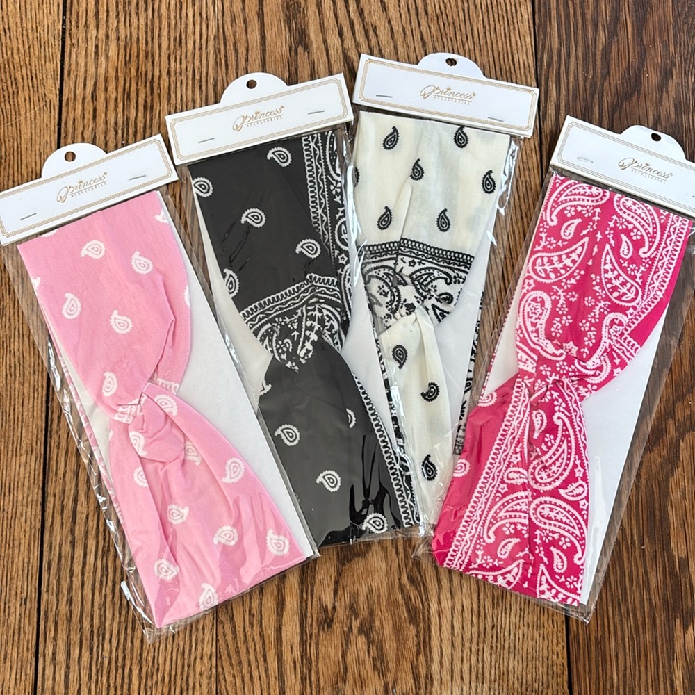 NWT 4 Bandana Headbands